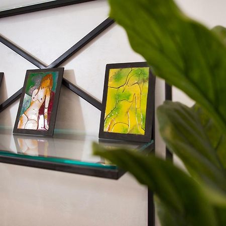 Sun Spalato Central Art Luaran gambar