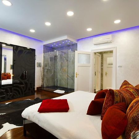 Sun Spalato Central Art Luaran gambar